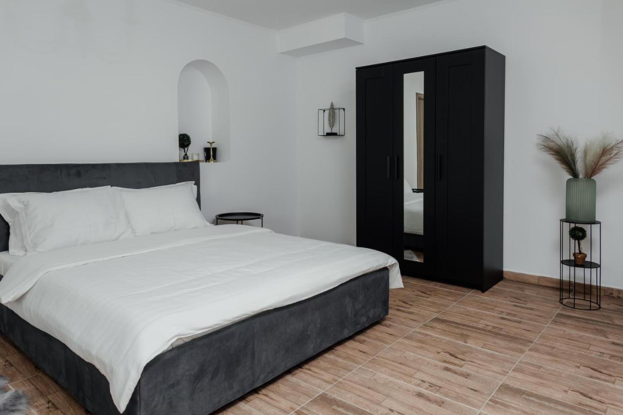 Scandinavia Residence Piatra Neamt Luaran gambar